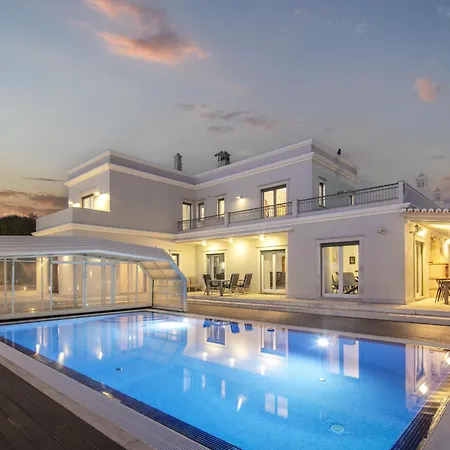 Villa Luxury